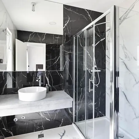 In Makarska * מאקרסקה