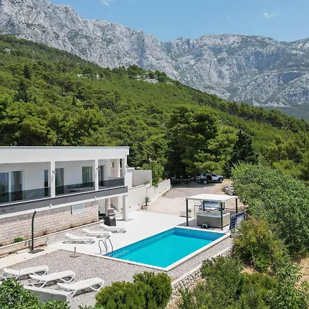 Сasa de vacaciones Awesome In Makarska